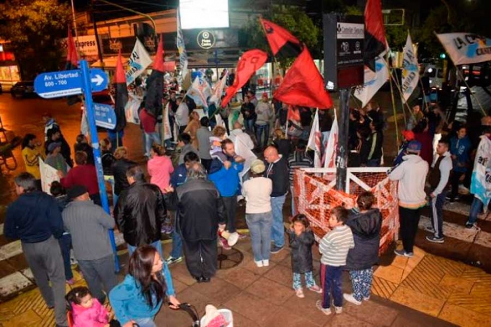 Otra manifestación en contra de las políticas de Macri