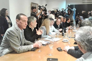 Gustavo Arrieta durante la reunión. 