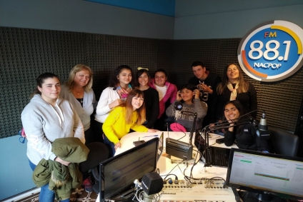Alumnos de La Noria y la ilusión de tener su radio escolar