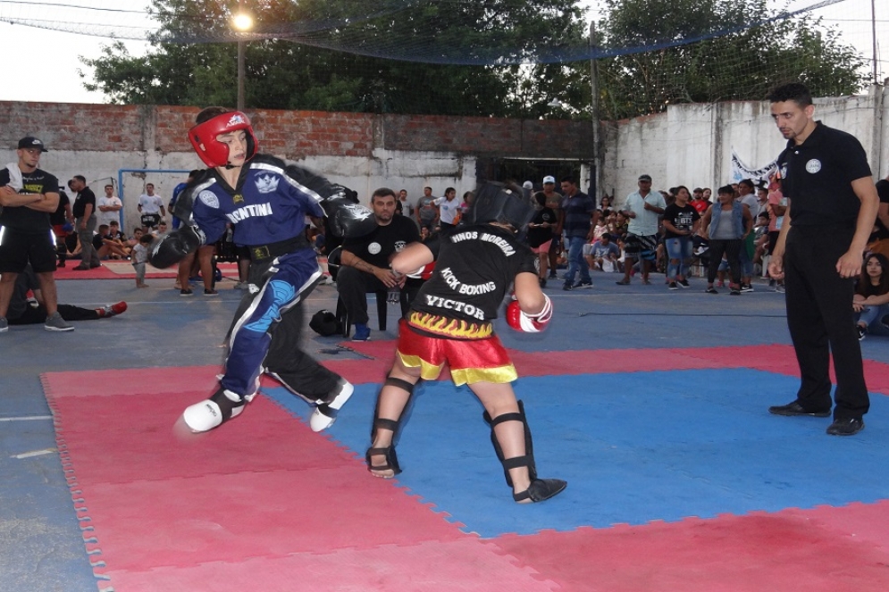 Kick Boxing: importante delegación se presentó en José Marmol