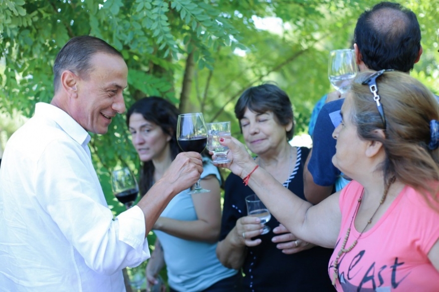 Recorrida por Uribe para promover sus bondades turísticas