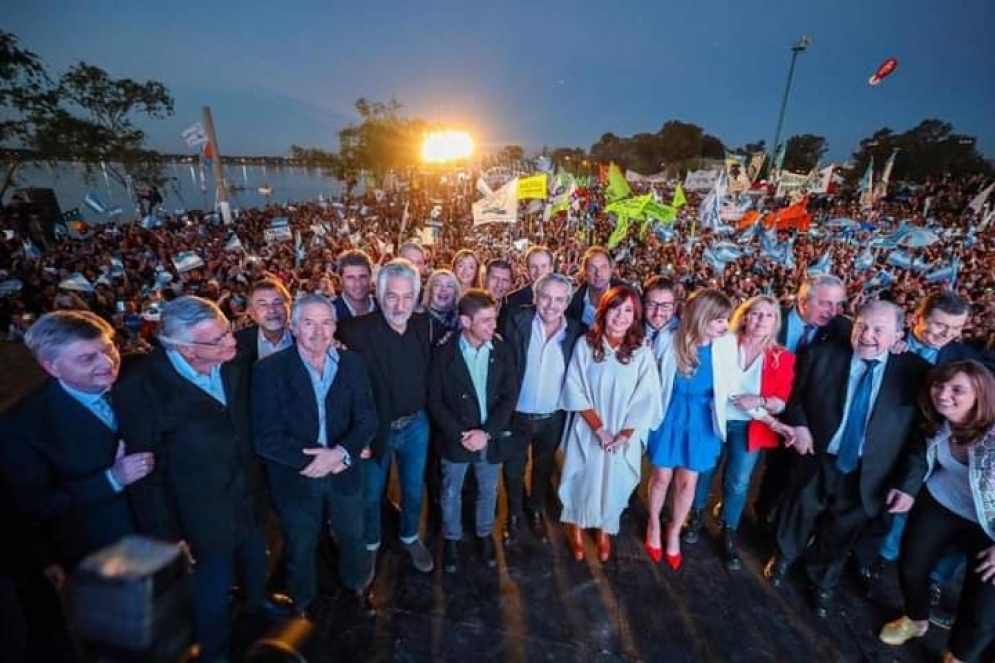 Dirigentes peronistas en un acto durante la campaña de 2019.