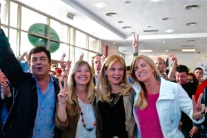 Fernando Espinoza, Cristina Álvarez Rodríguez, Verónica Magario y Marisa Fassi. 