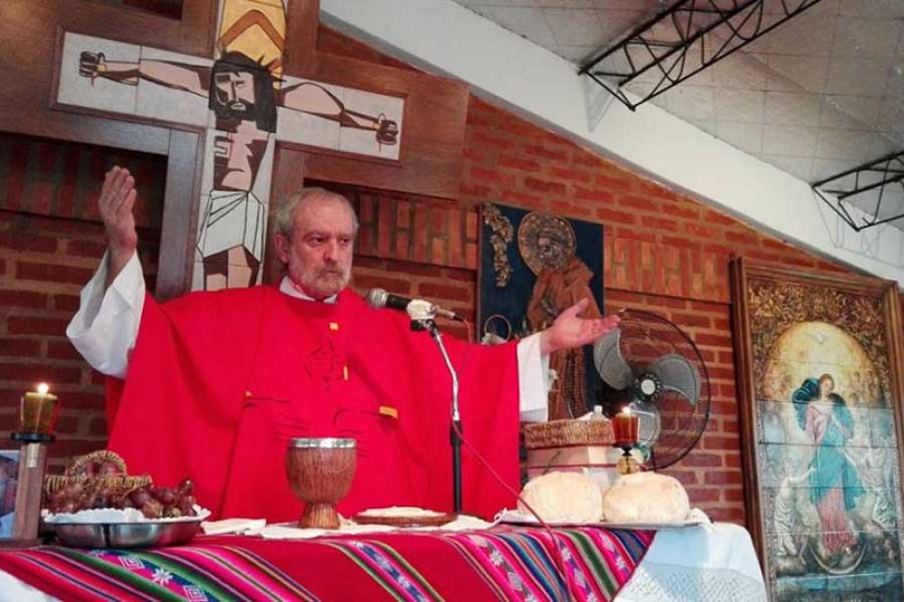 El Padre Alejandro Delorenzi convocó a las actividades de Semana Santa