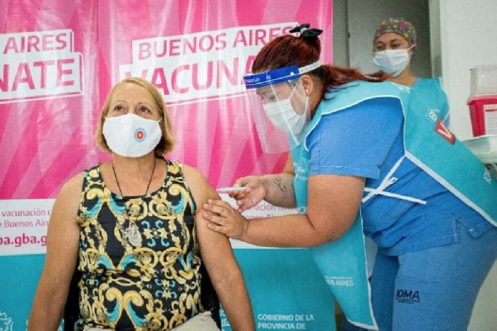 En Cañuelas funciona el vacunatorio del Club San Martín y en el CIC de Máximo Paz.