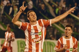 Ottaviani festejando su gol. /Foto: Prensa Cañuelas. 