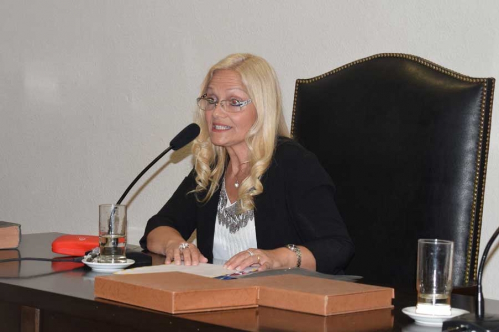Verónica Iozzolino, presidenta del Consejo Escolar. 