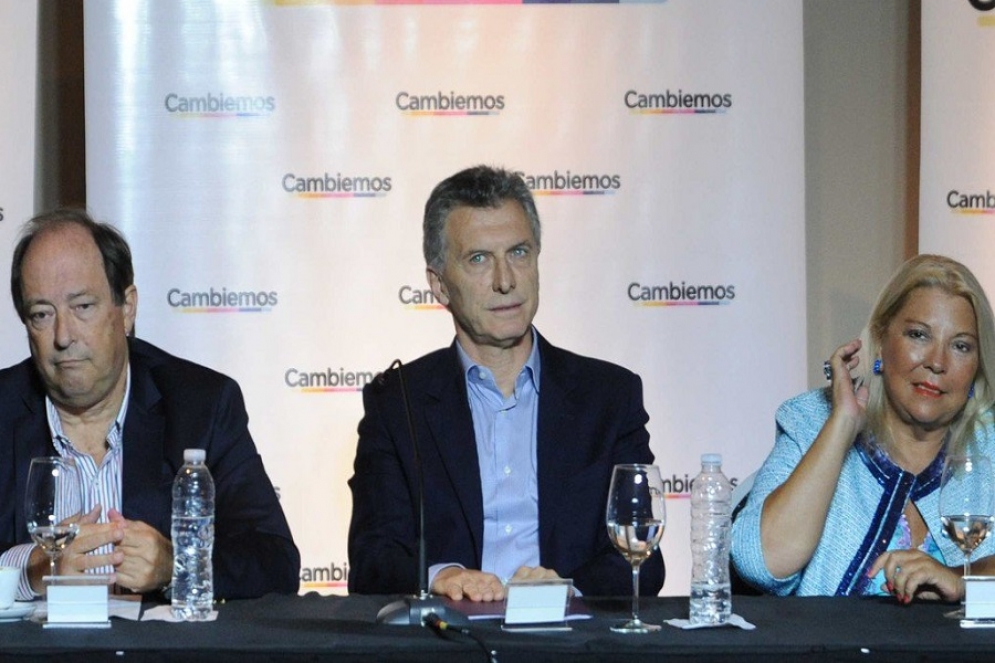 Ernesto Sanz, Mauricio Macri y Elisa Carrió, los fundadores de Cambiemos. 