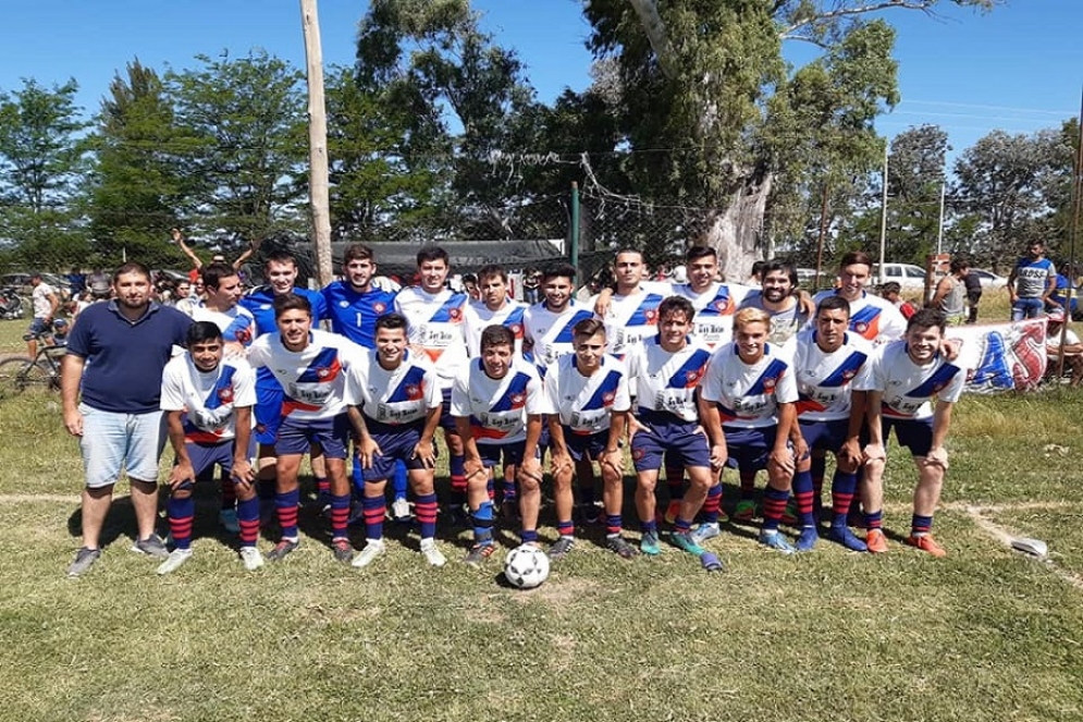 San Lorenzo de Cañuelas recauda fondos para participar de un torneo en Uruguay