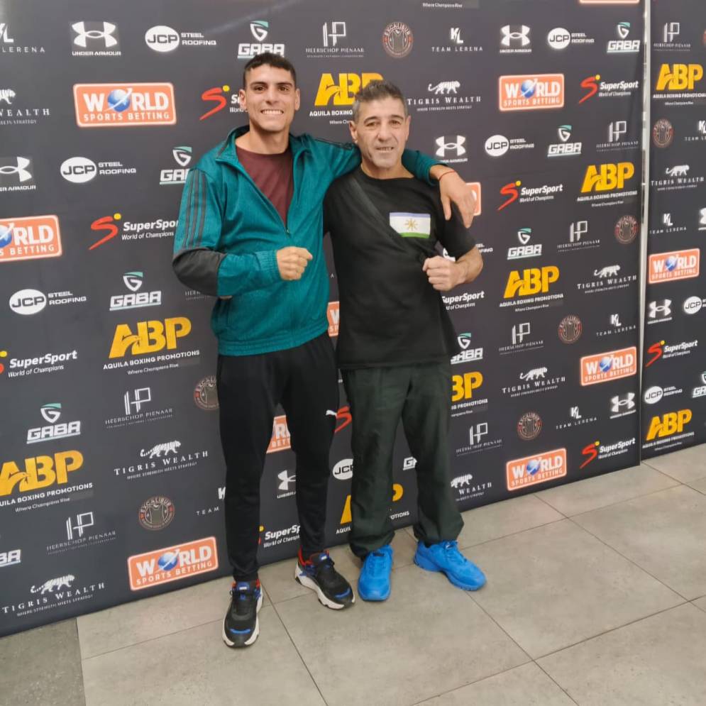 Daneff junto a su padre y entrenador, &quot;El pingo&quot;.