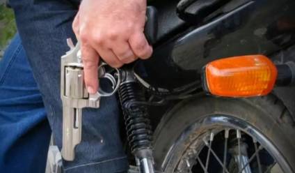 Motochorros al acecho: roban una Honda 150 en el barrio Las Costas