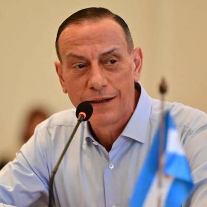 Gustavo Arrieta: &ldquo;La intervenci&oacute;n de E.E.U.U. pone en tensi&oacute;n a nuestra regi&oacute;n&rdquo;.