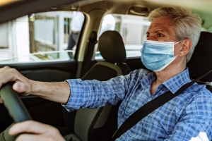 La ventilación en el coche, una de las recomendaciones para poner en práctica cuando viajas con un no conviviente.