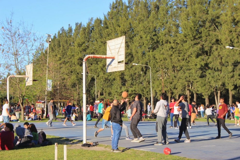 Los estudiantes festejaron su día.