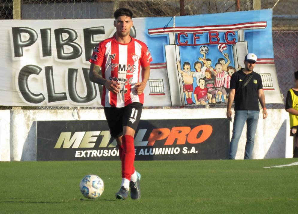 Renzo De Mario, de lo poco que se pudo rescatar. Ph: Javi Morales.