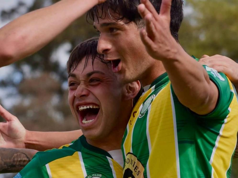 Gigena y Blasco. (FOTO: @uribelarrea.fc.ok).
