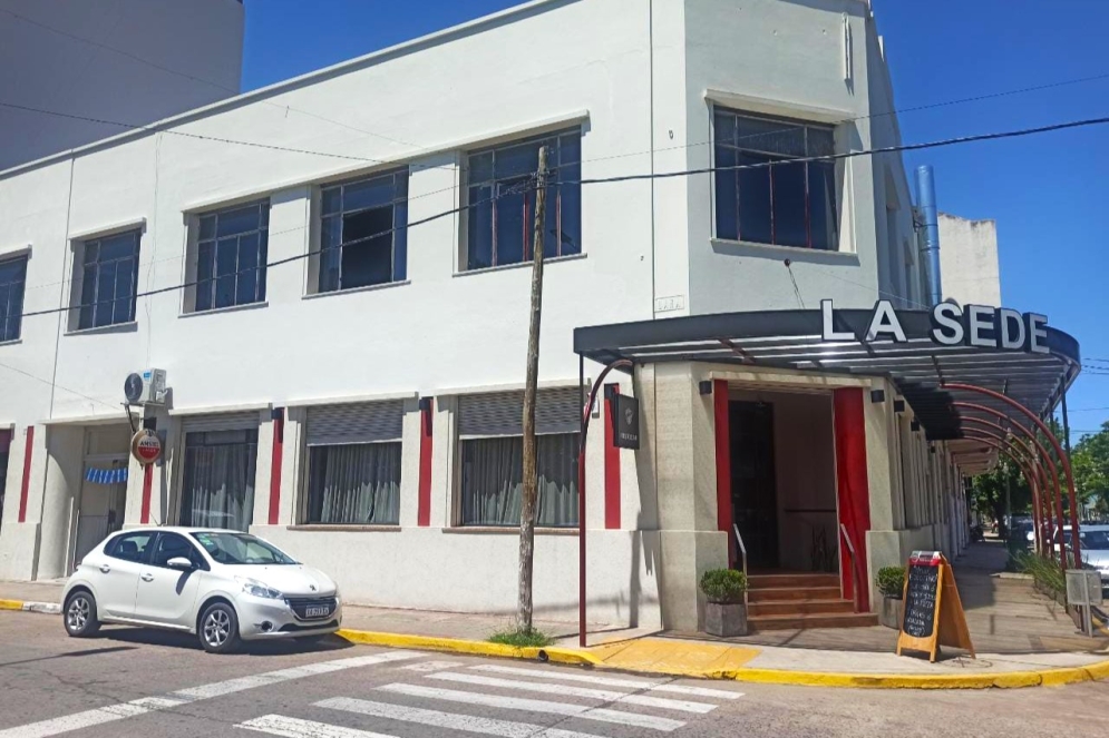 La sede del CFC, en Lara y 25 de Mayo.
