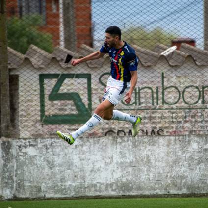 El Arín y una convocatoria desoladora. (FOTO: Prensa Centro Español).