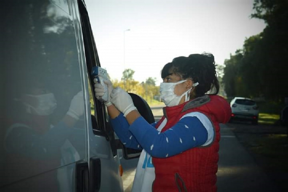 Desinfección exterior en accesos clave.