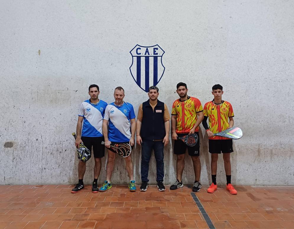 Nicolás Proh y Alberto Matamoros, en la cerrada del Estudiantes.