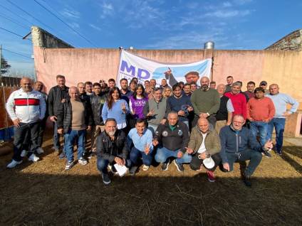 Se planta el Frente Sindical y pide por Javier Clavero concejal de Fuerza Patria