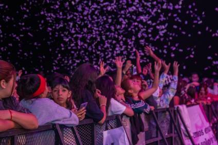 Ante miles de personas, Rusherking cerró la primera noche de la Fiesta del Dulce de Leche