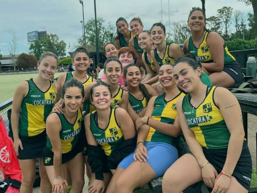 El Hockey Femenino de Las Cañas se encaminaba al triunfo, pero al final se llevó un empate