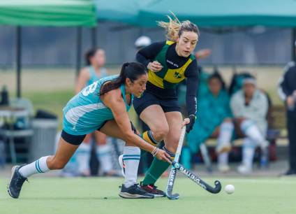 Hockey: Las Cañas se levantó con una goleada