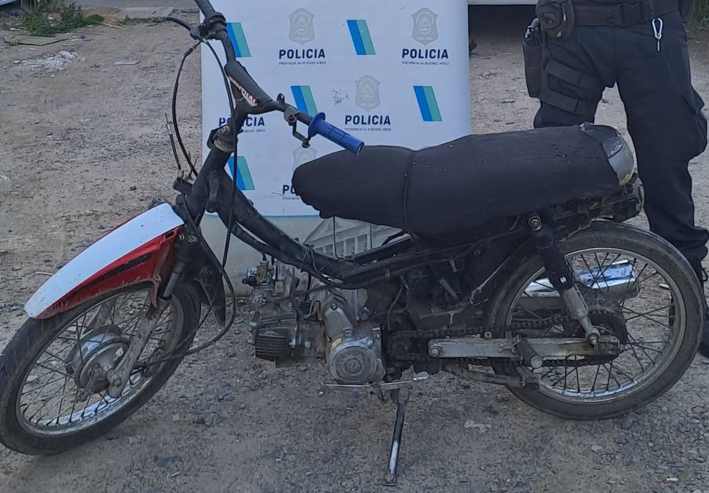 La moto secuestrada por el grupo táctico operativo de la Comisaría N°1.