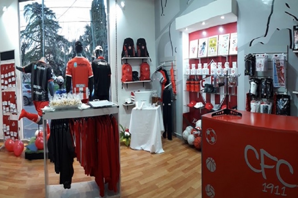 Reabrió sus puertas la tienda de CFC