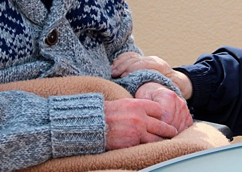 &quot;¿Quien cuida a los que cuidan?&quot;, es el puntapié de la mateada.