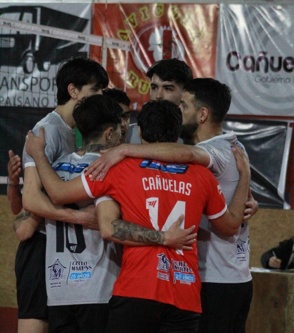 El &quot;rojo&quot; marcha séptimo. (FOTO: Instagram @cfcvoley).