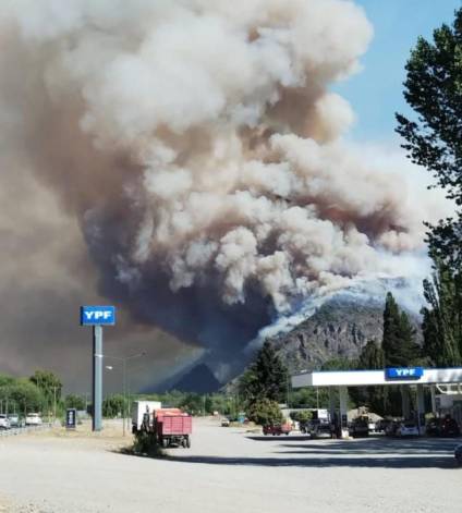 El voraz incendio de la Patagonia, desde adentro