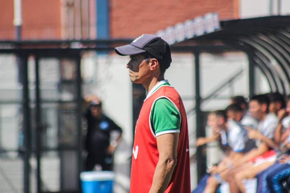 Alcoba será interino hasta que asuma el nuevo cuerpo técnico.