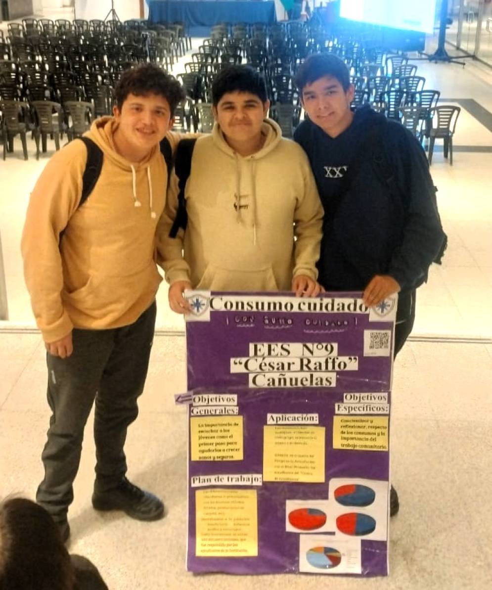 Lucas Barrios, Damián Barrios y Beltrán Morfese.