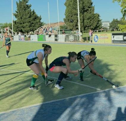 Hockey Femenino: Las Cañas volvió a empatar y sigue complicado