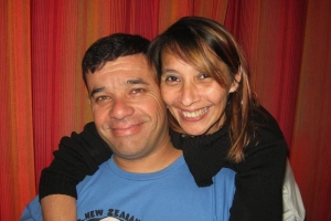 Osvaldo junto a Ana María, su esposa.