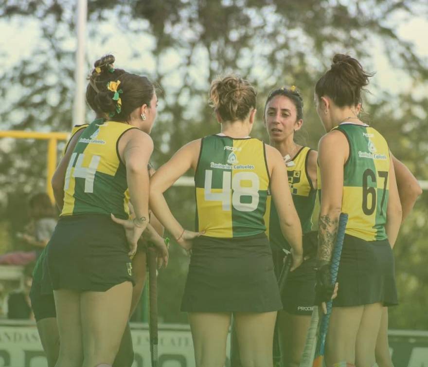 Las Cañas goleó en Hockey y sigue prendido en la pelea