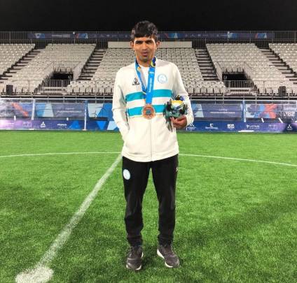 Junior Fernandes, con la cabeza en otro desafío en “Los Murciélagos”