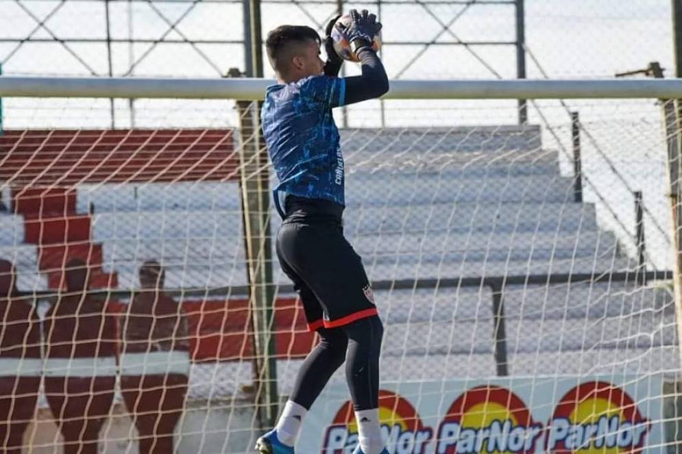 Nocetti contuvo un penal y le anotaron de rebote. Ph: foto archivo prensa CFC