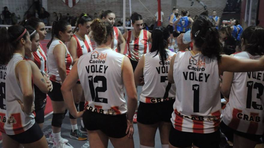 Cañuelas detuvo su marcha en vóley femenino
