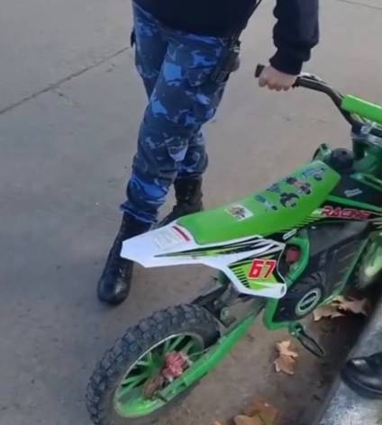 Secuestran una mini moto: “¿en serio?