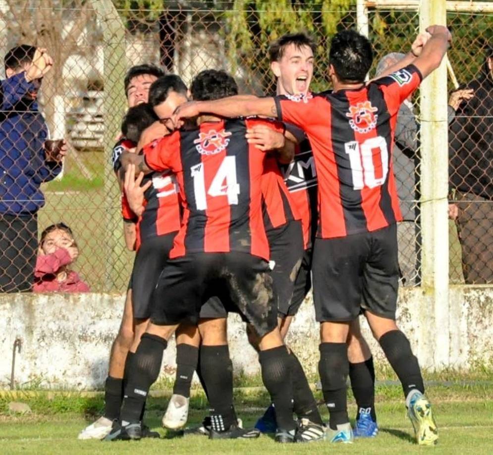 El &quot;rojinegro&quot; sacó una buena ventaja en la ida. (FOTO: Prensa Athletic Lobos).