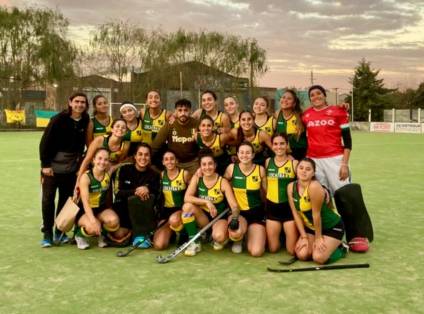 El hockey de Las Cañas, de levantada