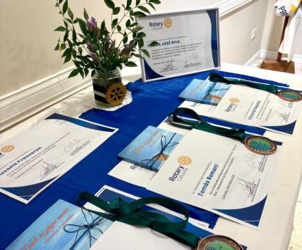 El Rotary Club de Cañuelas realizó el primer concurso de poesía