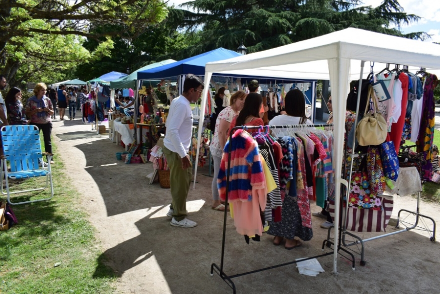 4ta Feria de &quot;Mujeres Creadoras y Productivas&quot;