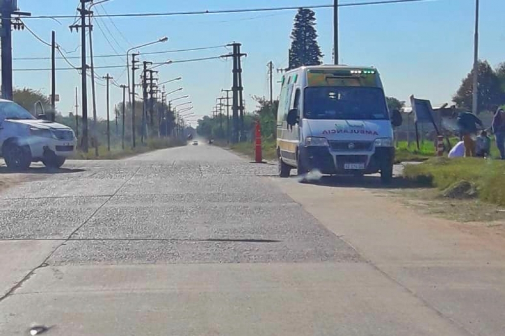 La ambulancia del SAME acudió al llamado de emergencia.